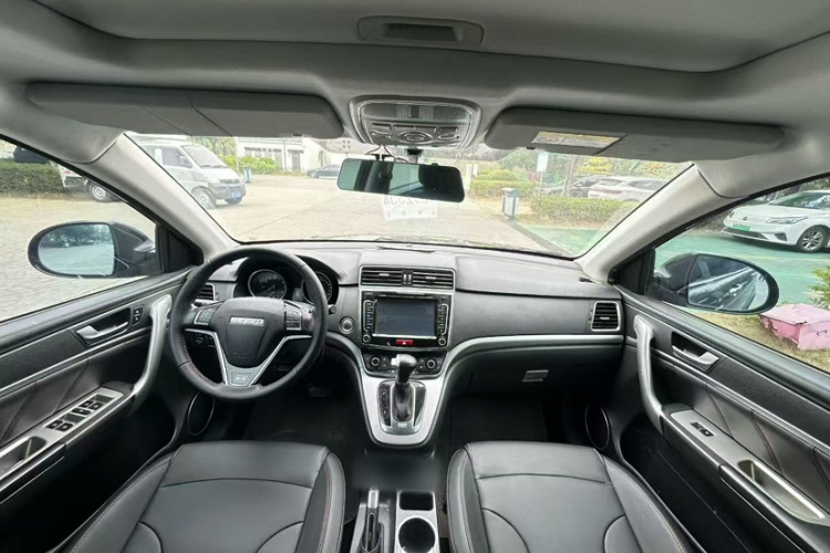 哈弗H6 2017款 红标 运动版 1.5T 自动两驱豪华型中控内饰7002