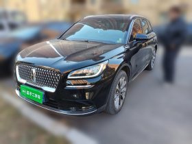 林肯 冒险家 2022款 2.0T 两驱尊雅版