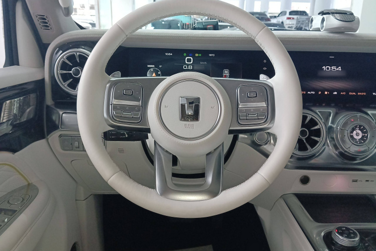 超境汽车 共创坦克300 2021款 2.0T 赛博坦克局部细节13