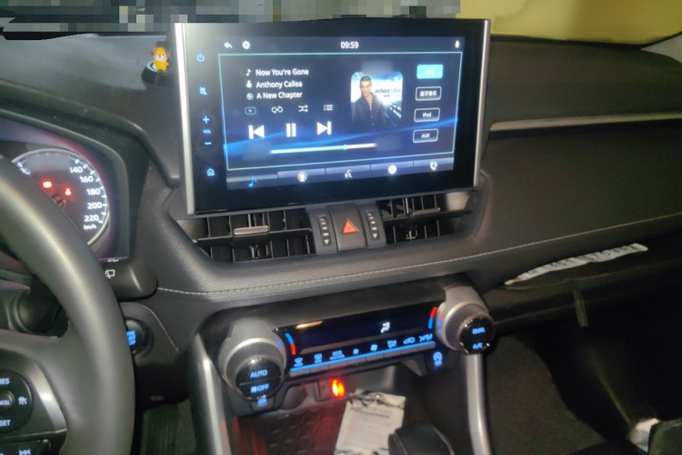 丰田 威兰达 2021款 2.0L CVT四驱豪华版局部细节16