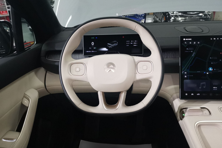 蔚来ES6 2024款 75kWh中控内饰13