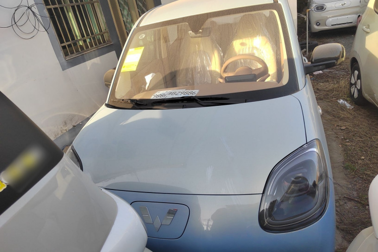 五菱汽车 宏光MINIEV 2025款 四门版 进阶款车身外观2