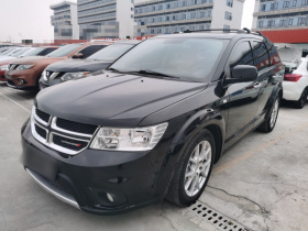 道奇 酷威 2015款 2.0TD 四驱尊尚版