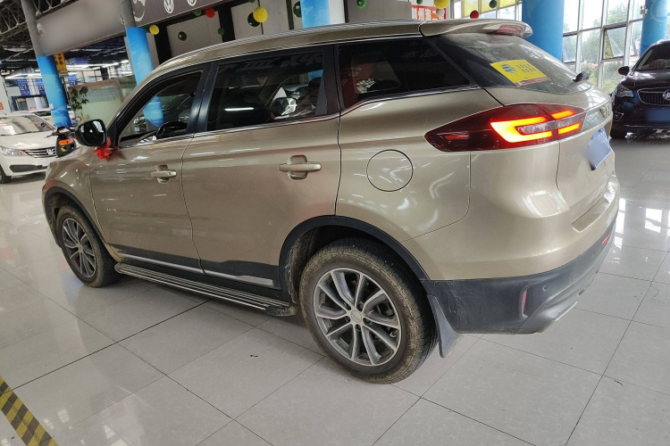 吉利汽车 博越 2018款 1.8TD 自动两驱智联型4G互联版车身外观6003