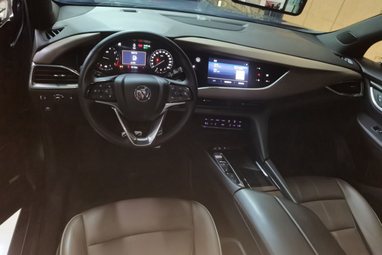 别克 昂科旗 2020款 28T 四驱旗舰型中控内饰12