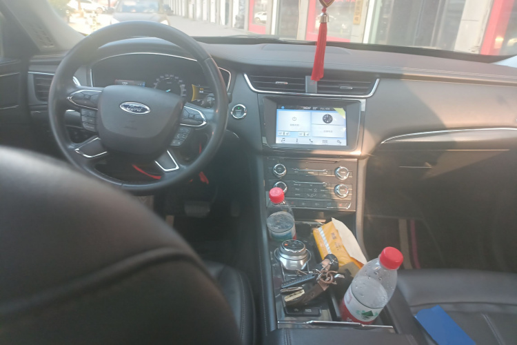 福特 金牛座 2018款 EcoBoost 245 时尚型 国VI中控内饰12