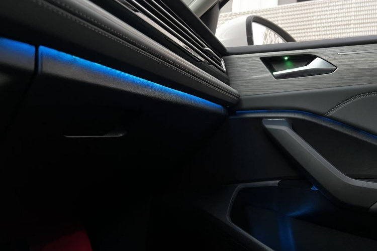 大众 速腾 2025款 300TSI DSG超越版中控内饰7005