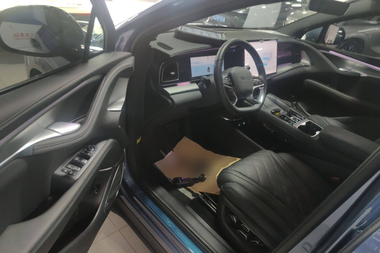 比亚迪 海狮07 EV 2024款 610长续航版中控内饰7003