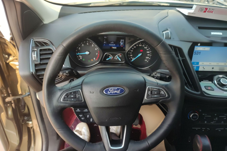 福特 翼虎 2017款 EcoBoost 180 四驱尊翼型中控内饰13