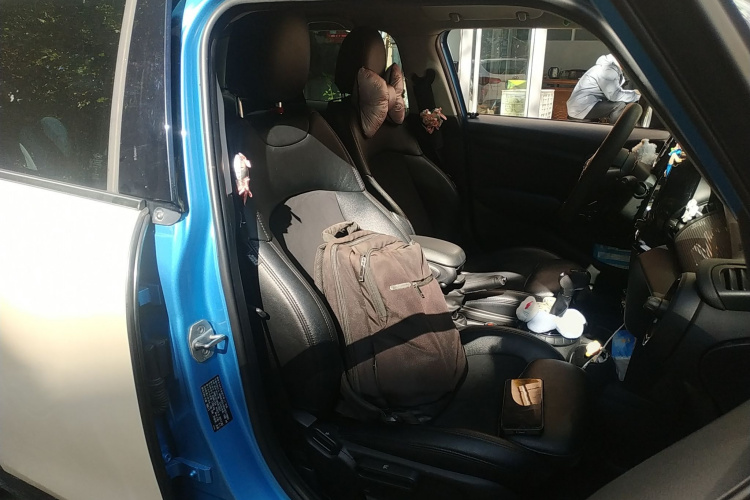 MINI 2016款 1.5T COOPER 五门版局部细节41