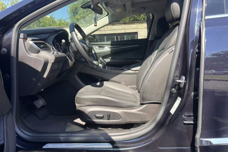 别克 君越 2021款 652T 豪华型中控内饰7006