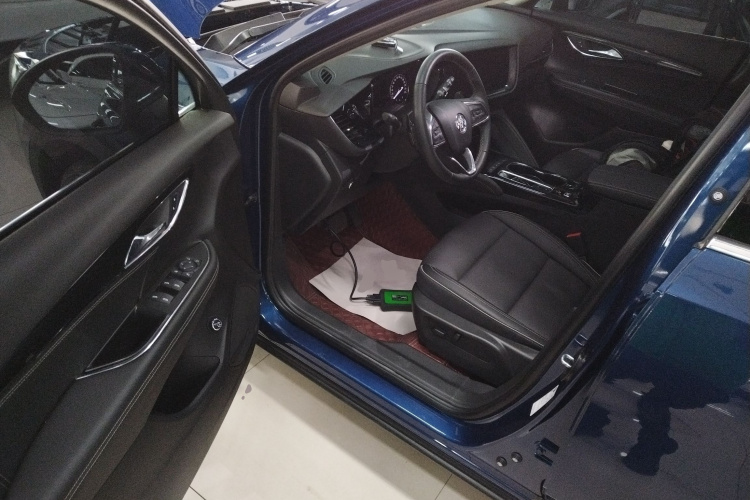 别克 2023款 昂科威Plus 652T 五座四驱豪华型中控内饰20