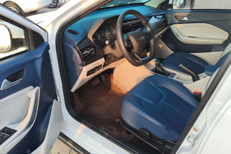 奇瑞 瑞虎3X 2023款 1.5L CVT时尚版中控内饰20