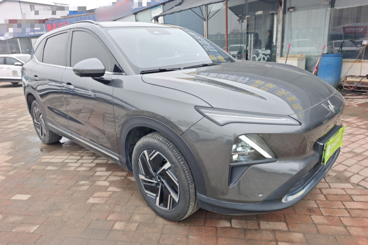 五菱汽车 五菱星光S 2024款 130km 旗舰型车身外观3