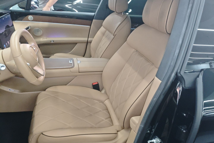 鸿蒙智行 享界S9 2024款 纯电 Ultra 四驱旗舰版局部细节19