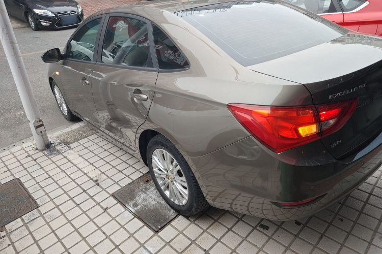 别克 英朗 2016款 15N 自动精英型车身外观6003