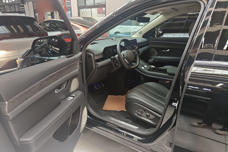 鸿蒙智行 问界M7 2022款 1.5T 四驱旗舰版中控内饰20