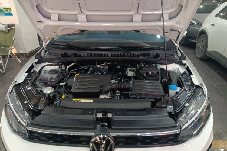 大众 朗逸 2025款 新锐 1.5L 出众新逸版机舱底盘24