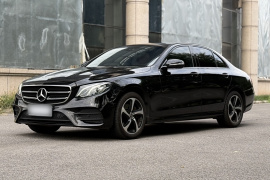 奔驰E级 2017款 改款 E 200 运动型 4MATIC