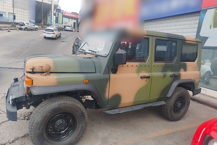 BAW北汽制造 212经典 2023款 狙击手 2.4T 手动轻装款车身外观4