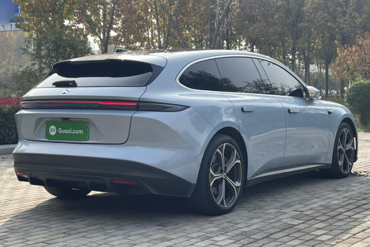 蔚来ET5T 2023款 75kWh Touring车身外观6005