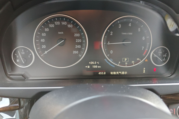 宝马X5(进口) 2017款 xDrive35i 典雅型局部细节14