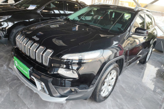 Jeep 自由光 2016款 2.4L 专业智能版