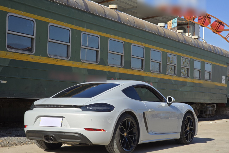 保时捷718 2023款 Cayman Style Edition 2.0T车身外观6004
