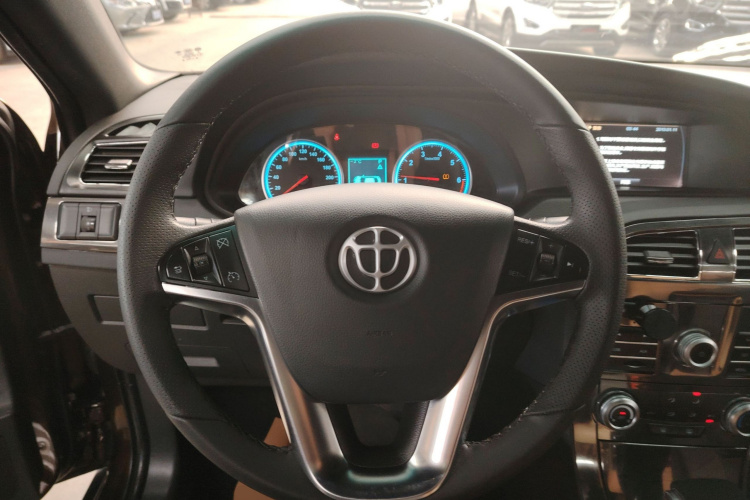 中华V5 2016款 1.5T 自动两驱智能型局部细节13