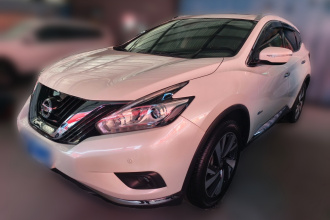 日产 楼兰 2015款 2.5 S/C HEV XL 两驱混动尊雅版