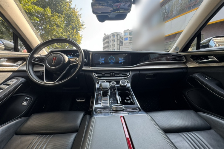 红旗H9 2020款 2.0T 智联旗畅版中控内饰7003