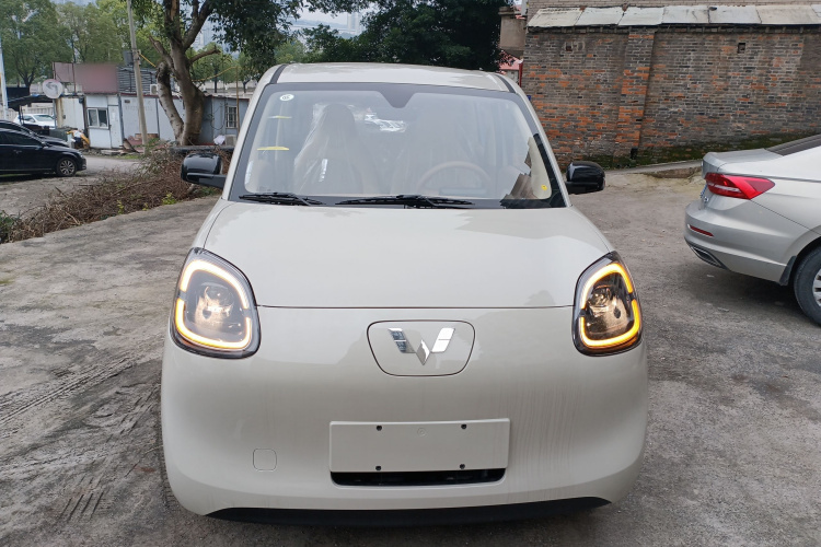 五菱汽车 宏光MINIEV 2025款 四门版 进阶款车身外观2