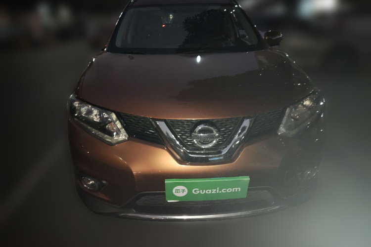 日产 奇骏 2014款 2.5L CVT豪华版 4WD车身外观2