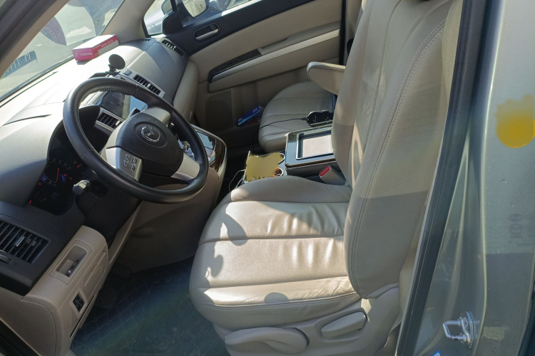 马自达8 2013款 2.5L 精英版局部细节19