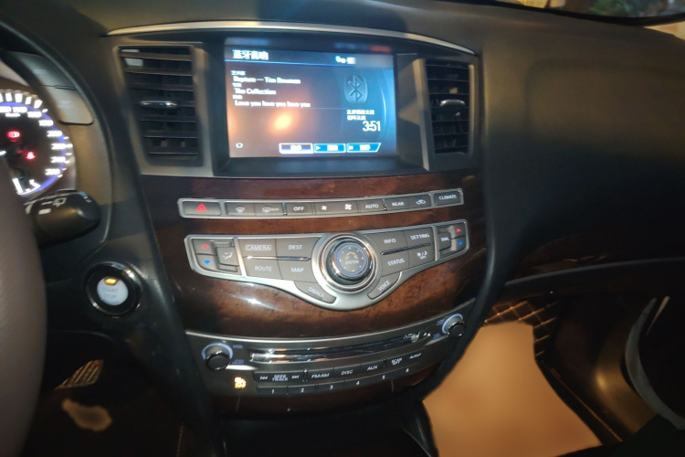 英菲尼迪QX60(进口) 2014款 3.5L 四驱全能版局部细节16