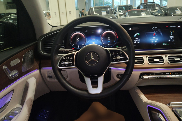 奔驰GLE新能源 2022款 改款 GLE 350 e 4MATIC局部细节13