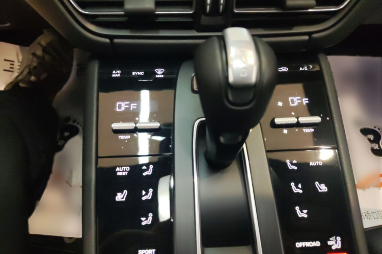 保时捷 2023款 Macan 2.0T局部细节18