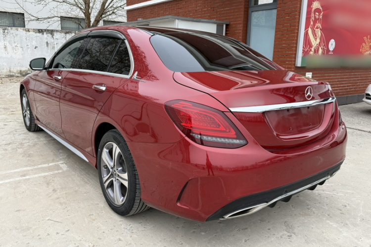 奔驰C级 2020款 C 260 L 运动版车身外观6004