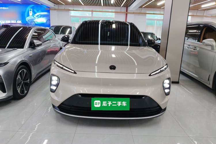 蔚来ES8 2024款 75kWh车身外观2