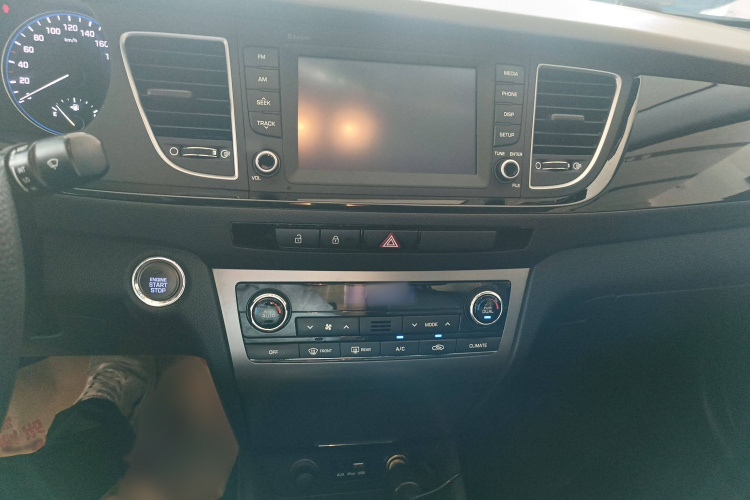 现代 名图 2016款 1.8L 自动智能型GLS局部细节16