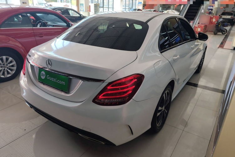 奔驰C级 2017款 C 200 运动版车身外观6005
