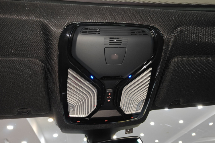 宝马5系 2019款 525Li M运动套装局部细节22