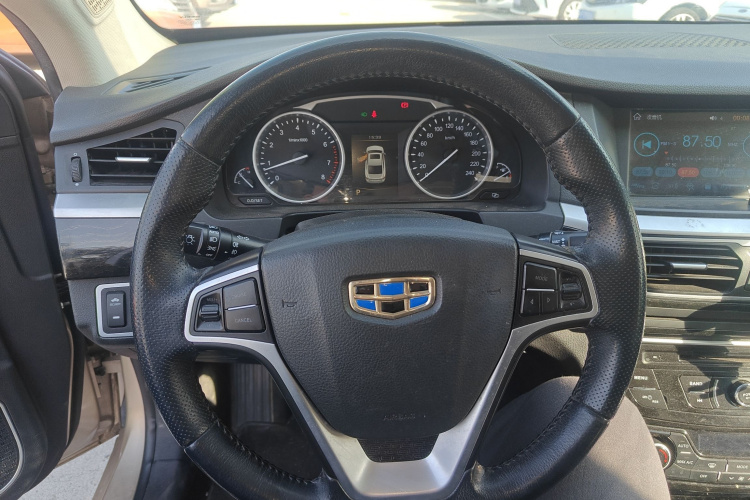 吉利汽车 博瑞 2015款 2.4L 舒适型中控内饰13