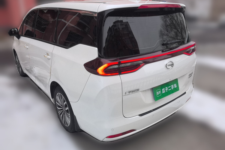 广汽传祺 传祺M6 2019款 270T 自动尊享版（六座）国V车身外观5