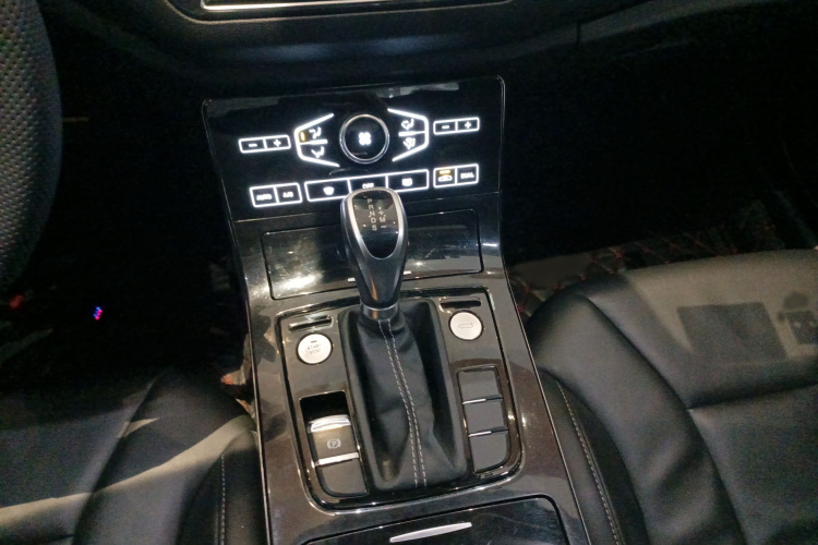 红旗H5 2019款 30TD 智联灵动版局部细节18