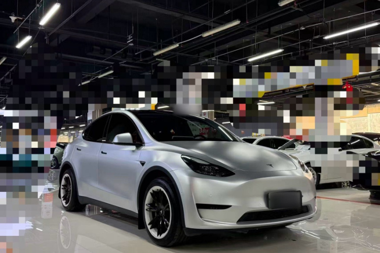 特斯拉 Model Y 2023款 后轮驱动版车身外观6001