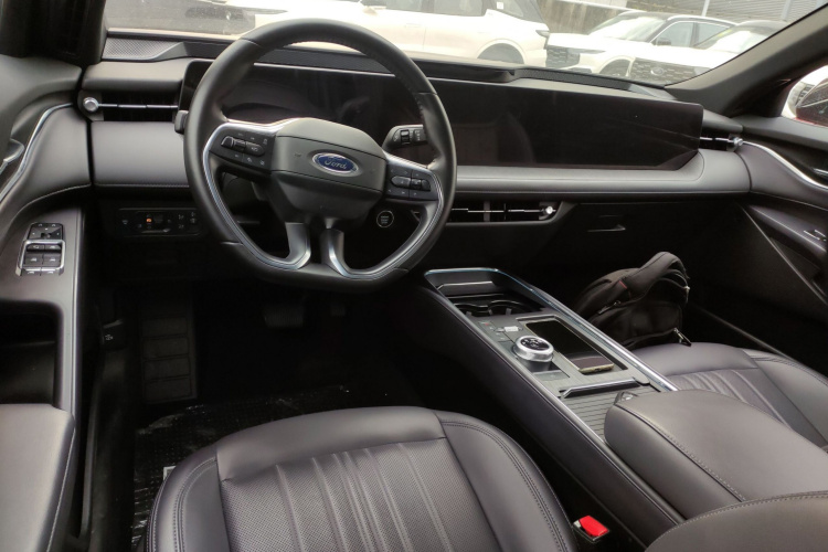 福特 蒙迪欧 2025款 2.0T EcoBoost 至尊型中控内饰12