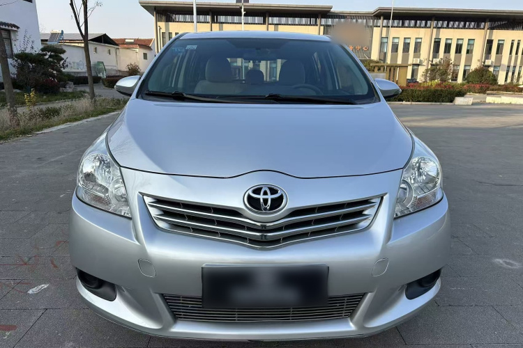 丰田 逸致 2014款 星耀 180E CVT精英版车身外观6001