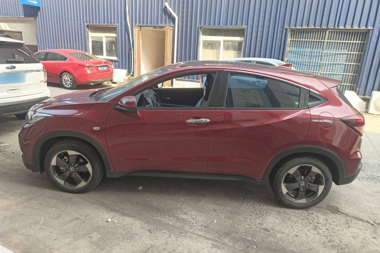 本田 缤智 2017款 1.8L CVT两驱先锋型车身外观6003