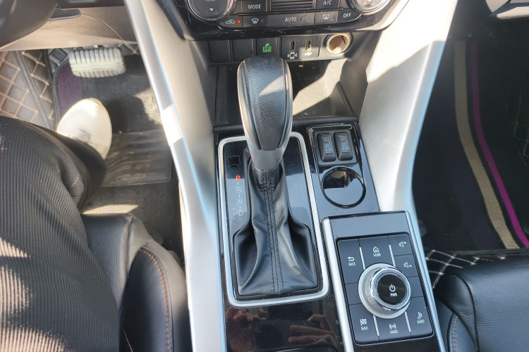 三菱 奕歌 2018款 1.5T CVT两驱梦想版局部细节18